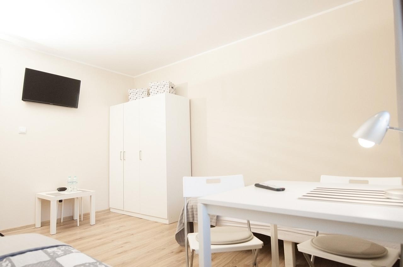 Apartamenty Na Debcu Познань Екстер'єр фото